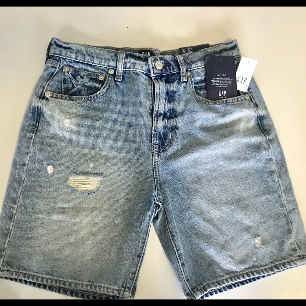 NWT - Gap Indigo denim shorts